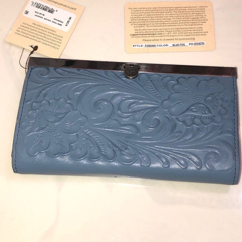 Patricia Nash Burnished Tooled Leather Cauchy Wallet Color Blue Fog NWT & Card - Picture 6 of 16